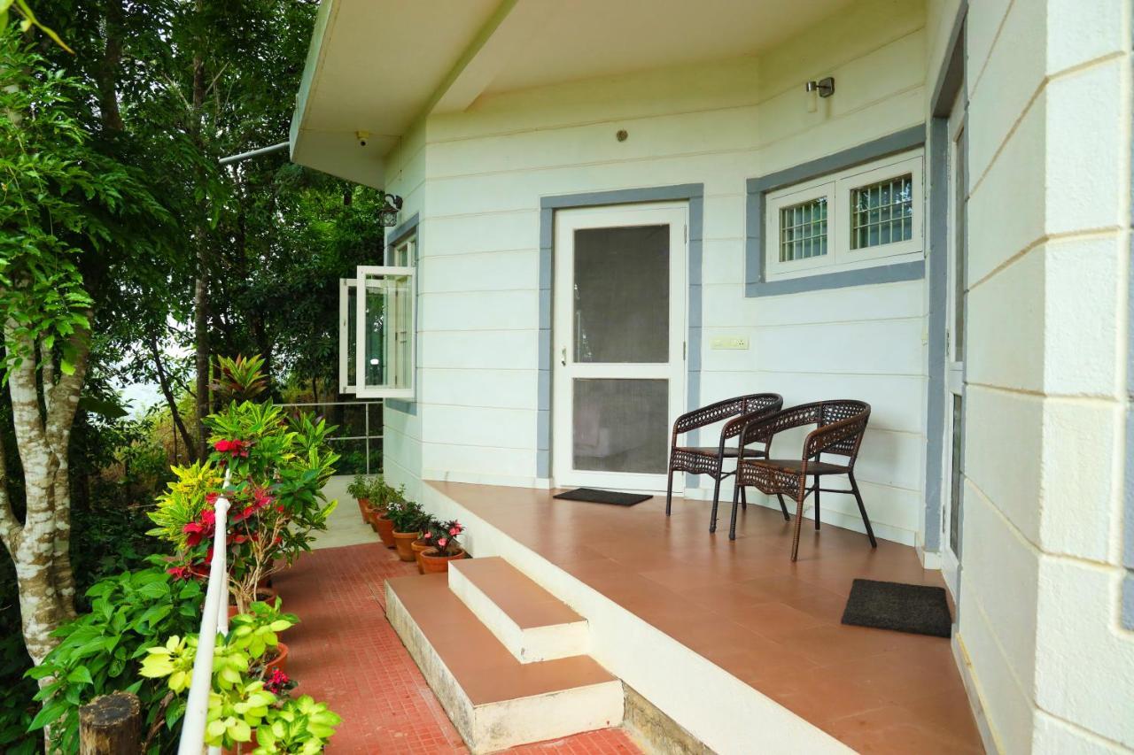 Copperhill- A Luxury Homestay Madikeri Bagian luar foto