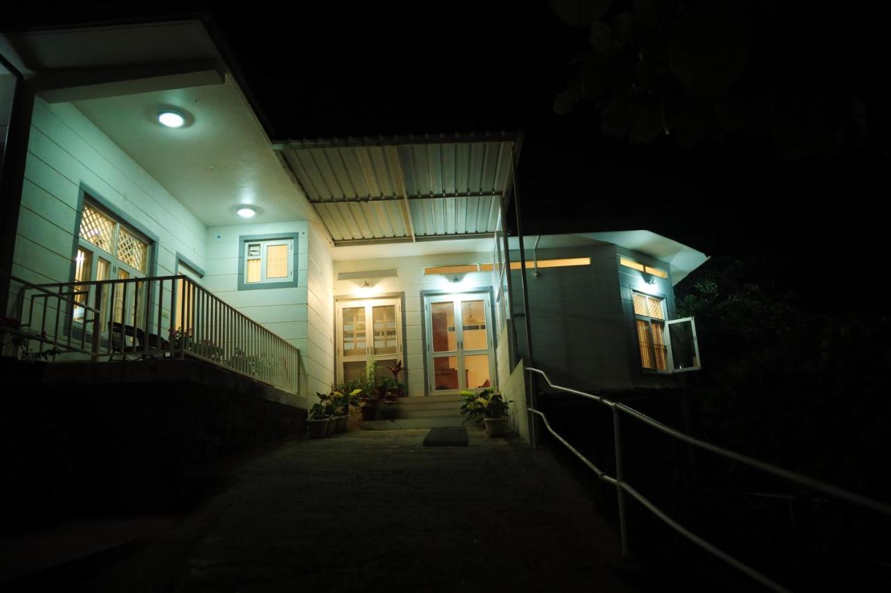 Copperhill- A Luxury Homestay Madikeri Bagian luar foto