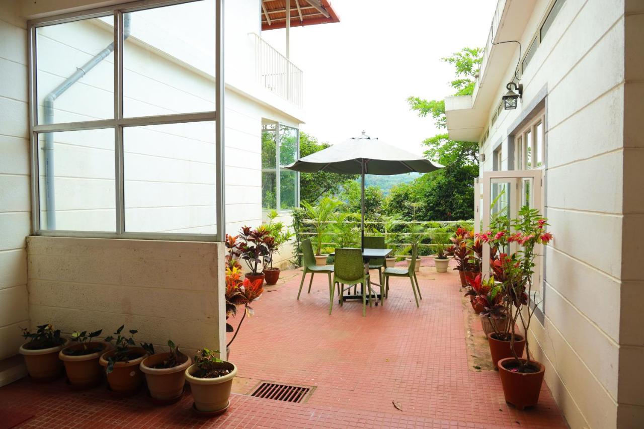 Copperhill- A Luxury Homestay Madikeri Bagian luar foto