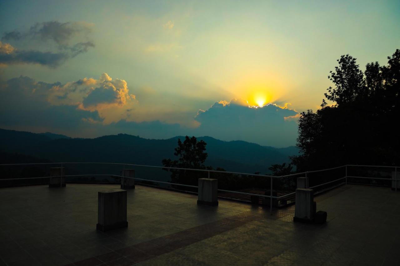 Copperhill- A Luxury Homestay Madikeri Bagian luar foto